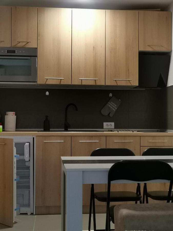 Mdm Apartment