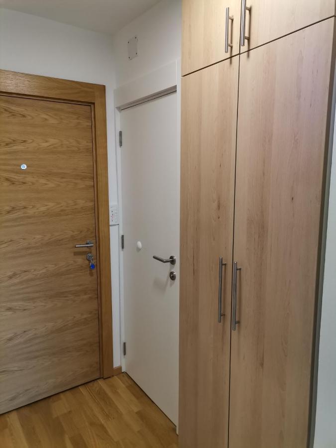 Apartment Mdm